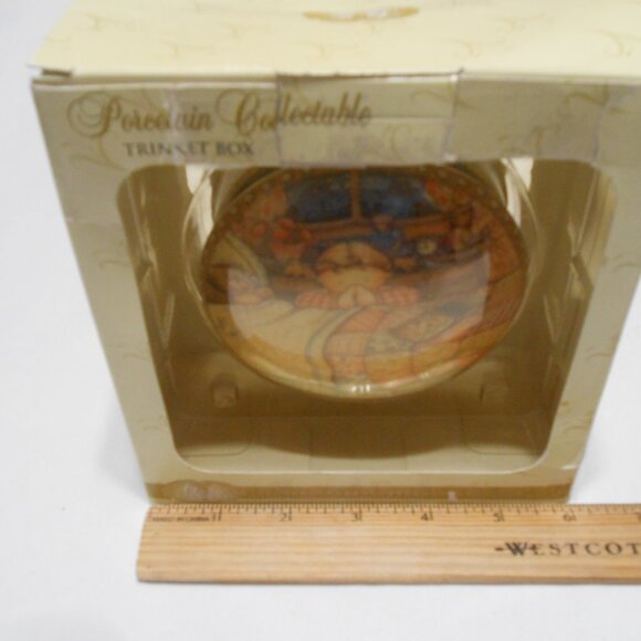 VTG CLASSIC TREASURES SUZANNE CRUISE PORCELAIN TRINKET BOX THE LORD IS MY SHEPHE - Picture 4 of 9